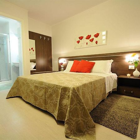 Albergo Leon Bianco Gonàrs エクステリア 写真