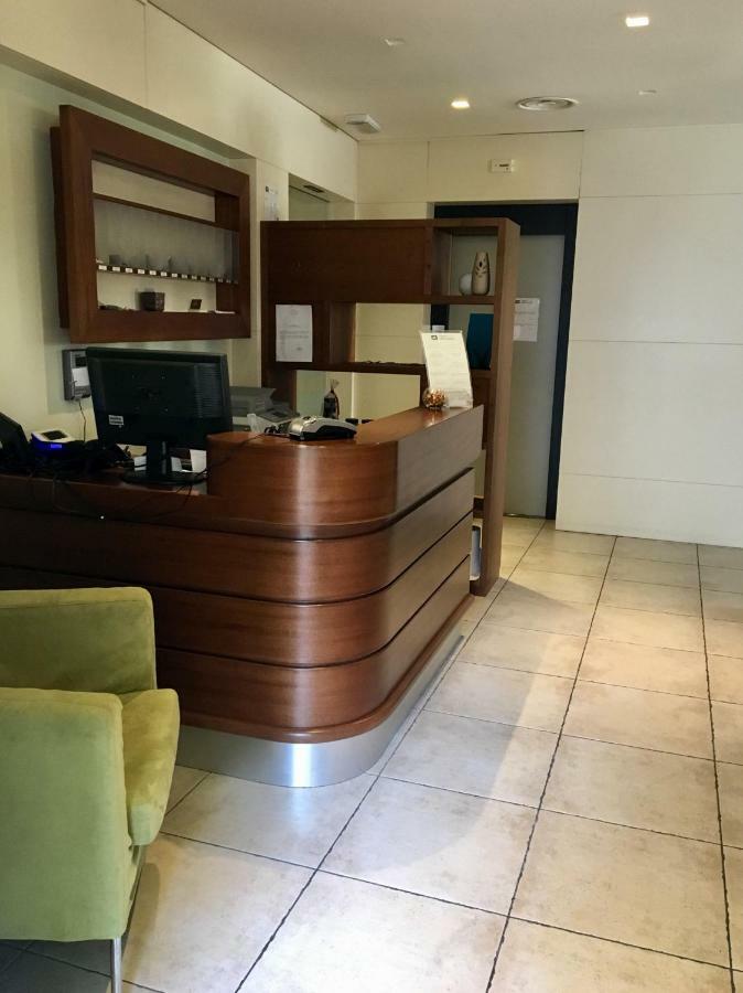 Albergo Leon Bianco Gonàrs エクステリア 写真